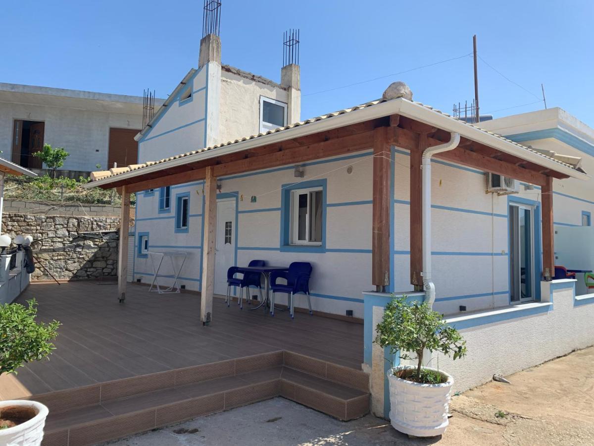 Villa Taulanti Ксамил Екстериор снимка